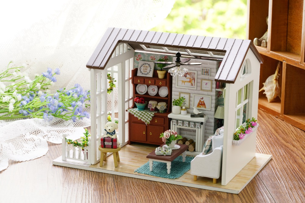 Rustic Style Miniature Wooden Doll House