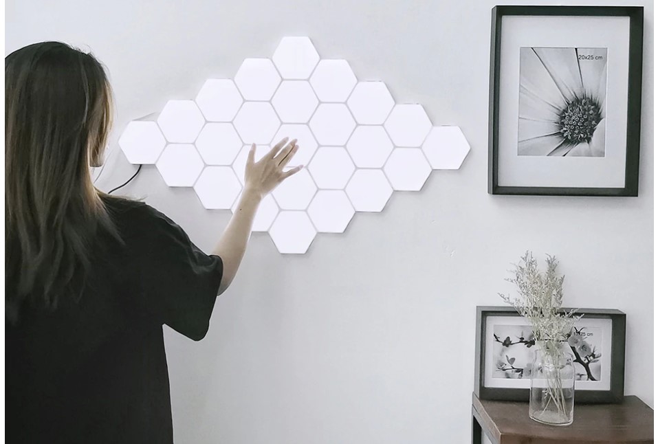 Hexagon Puzzle LED Wall Lamp - Sage Design Group
