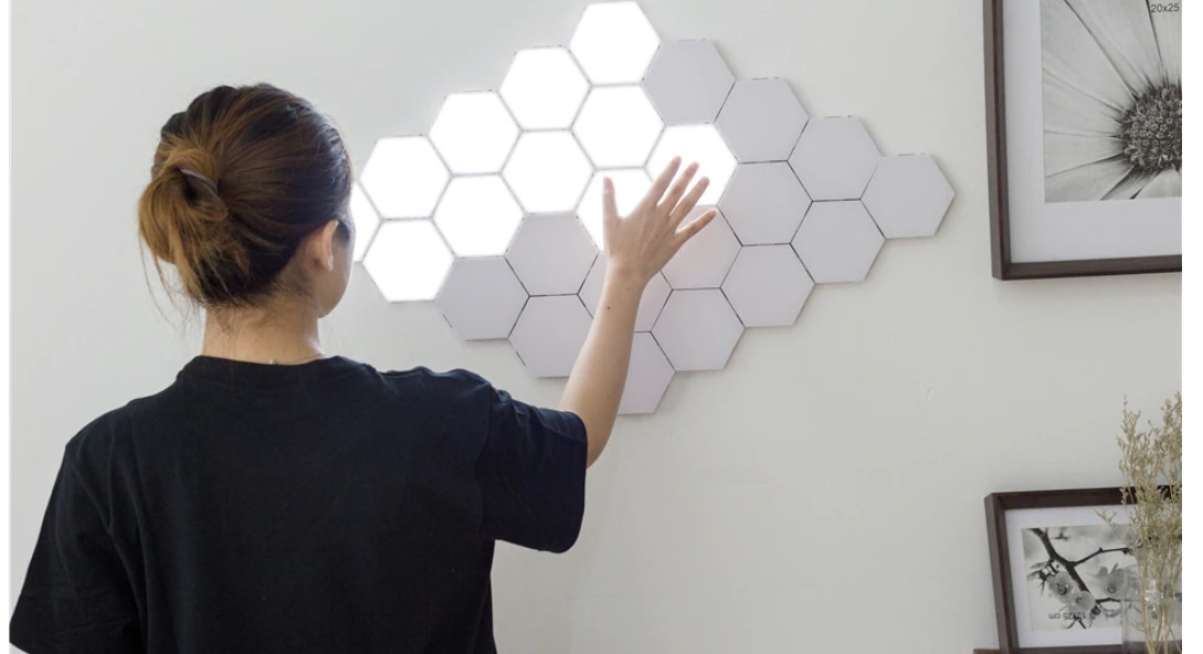 Hexagon Puzzle LED Wall Lamp - Sage Design Group