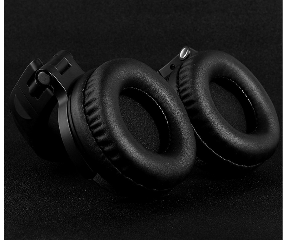 Pro Wireless Bluetooth Headphones