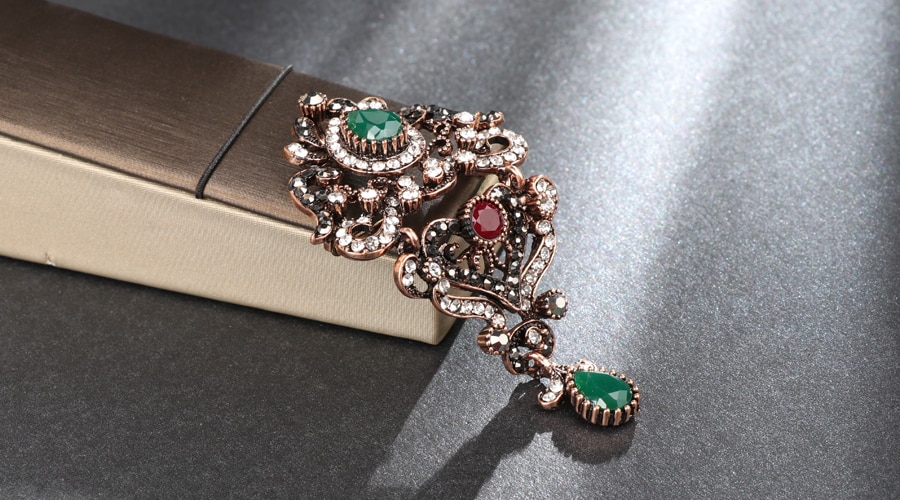 Spilla con Cristalli da Donna
