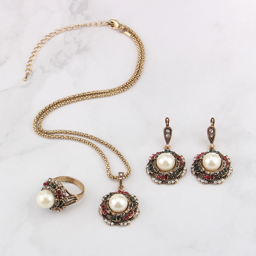Women's Pearl Flower Necklace, Earrings and Ring Set