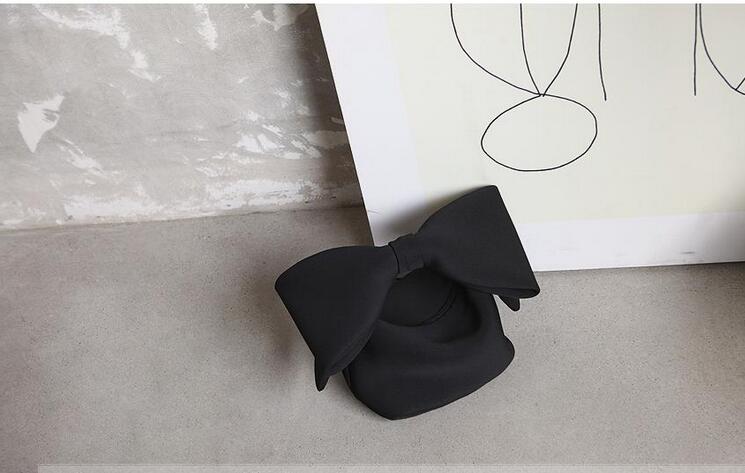Women's Elegant Bow Shaped Clutch Women's Elegant Bow Shaped Clutch