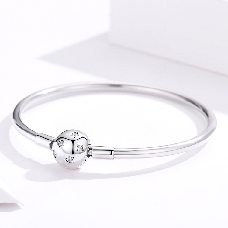 Minimalist Heart Bead Silver Bracelet