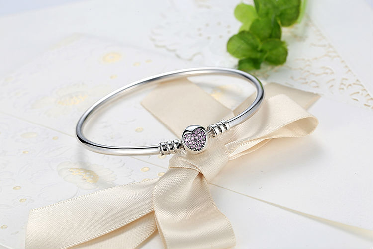 Minimalist Heart Bead Silver Bracelet