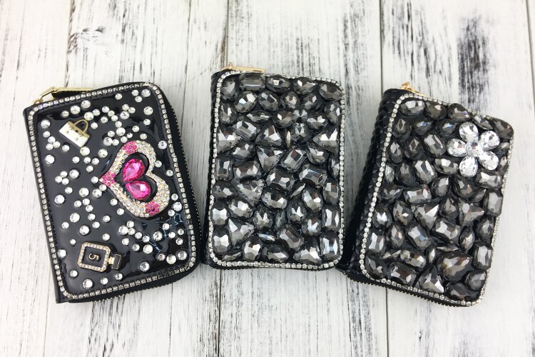 Women's Luxurious Crystal Design Wallet