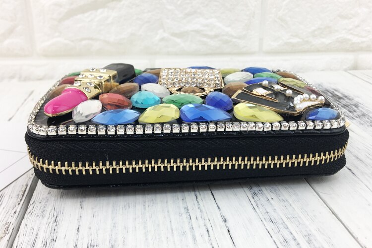 Women's Luxurious Crystal Design Wallet