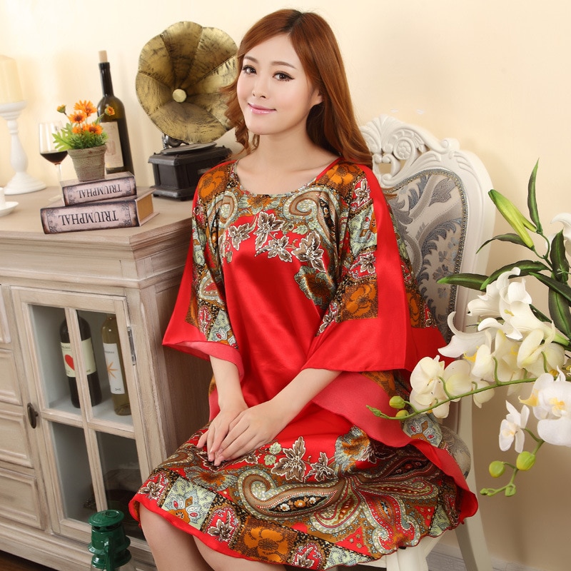 Chinese Style Colorful Printed Women's Rayon Nightgown