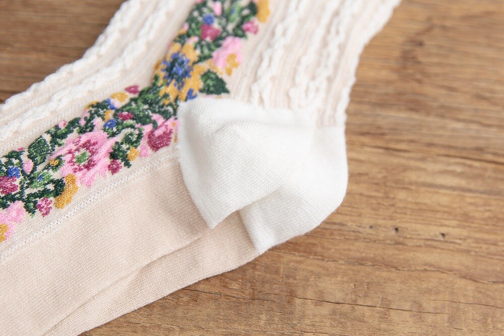 Women's Warm Floral Designed Socks