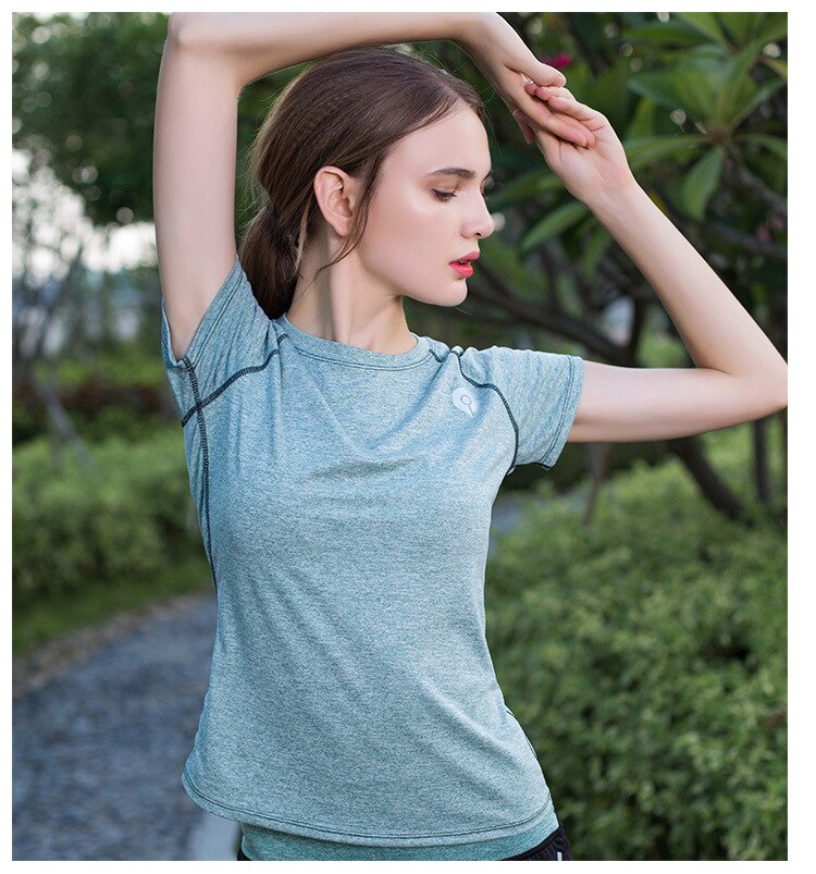Women's Breathable Sports Clothing Set