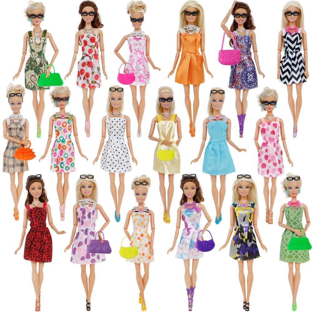 Dolls Clothing & Accessories 32 pcs Set