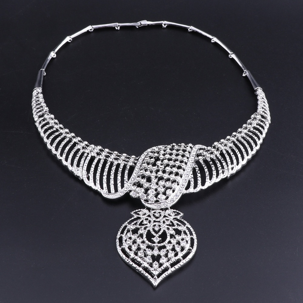 Women's Silver Plated Crystal Ornamented Jewelry Set
